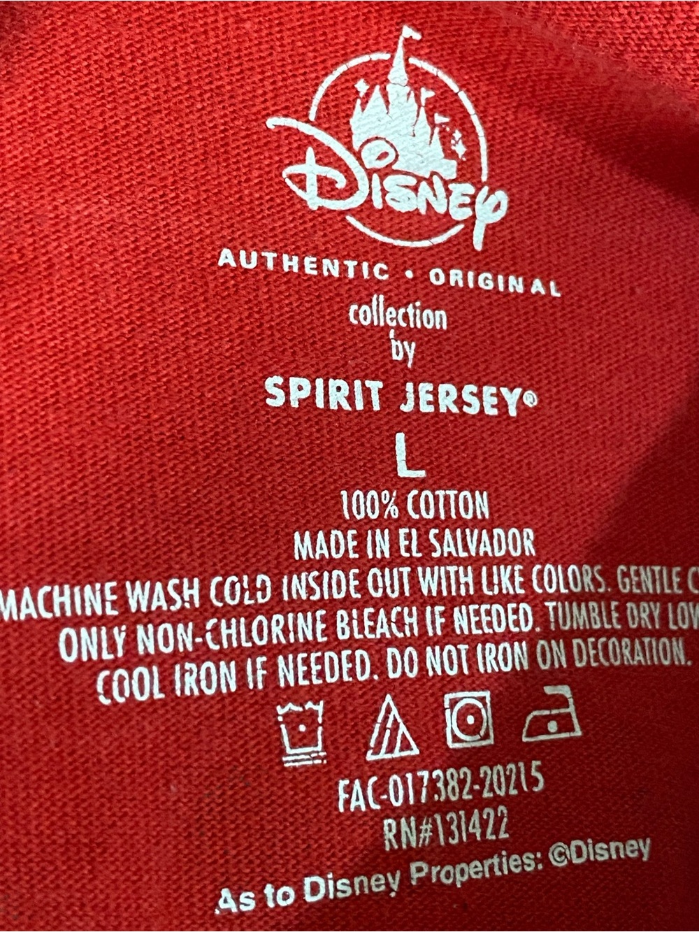 Disney Christmas Spirit Jersey L Mickey Minnie Pluto Holiday Parks Red - Picture 8 of 8